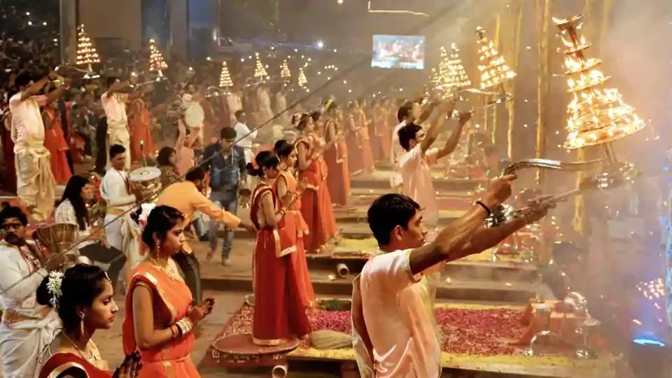 Varanasi Temple Dress Code & Etiquette